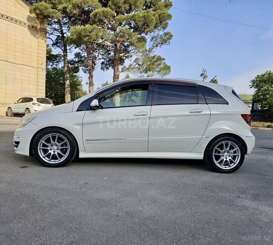 Mercedes B 170 2008, 157,000 km - 1.7 л - Bakı