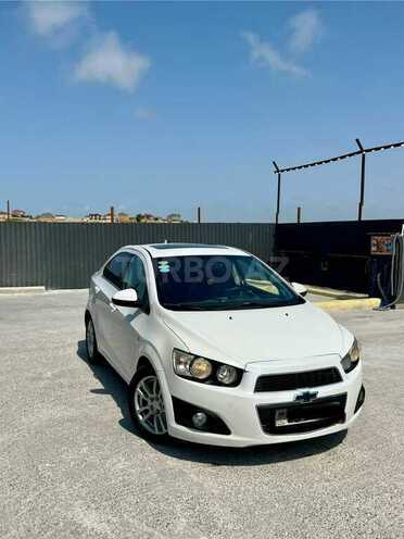 Chevrolet Aveo-5
