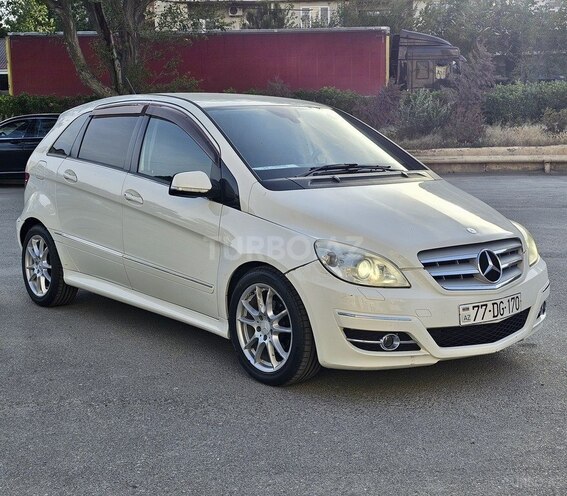 Mercedes B 170 2008, 157,000 km - 1.7 л - Bakı