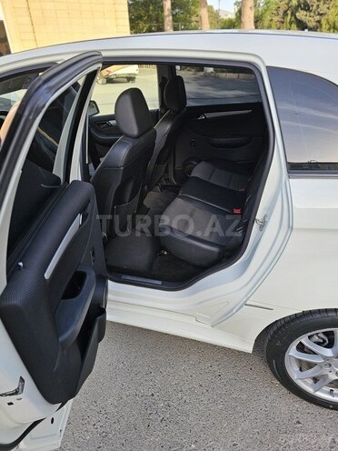 Mercedes B 170 2008, 157,000 km - 1.7 л - Bakı