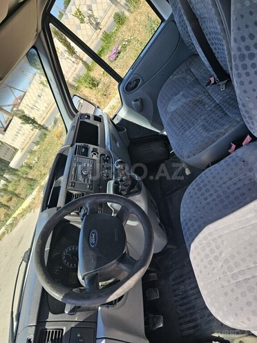 Ford Transit 2009, 191,000 km - 2.4 л - Bakı
