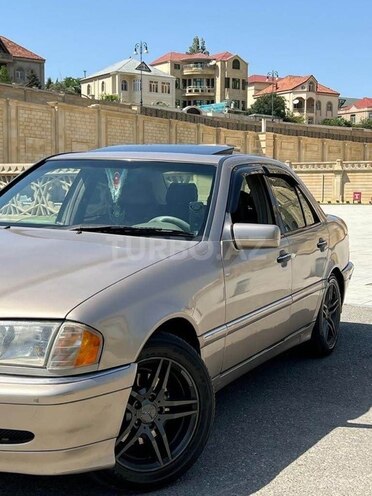 Mercedes C 230 2000, 266,000 km - 2.3 l - Bakı