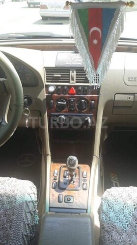 Mercedes C 230 2000, 266,000 km - 2.3 l - Bakı