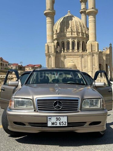 Mercedes C 230 2000, 266,000 km - 2.3 l - Bakı