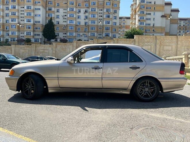 Mercedes C 230 2000, 266,000 km - 2.3 l - Bakı