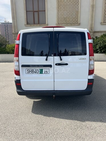 Mercedes Vito 111 2010, 188,000 km - 2.2 l - Bakı