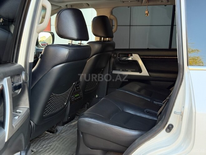 Toyota Land Cruiser 2012, 28,600 km - 4.6 l - Bakı