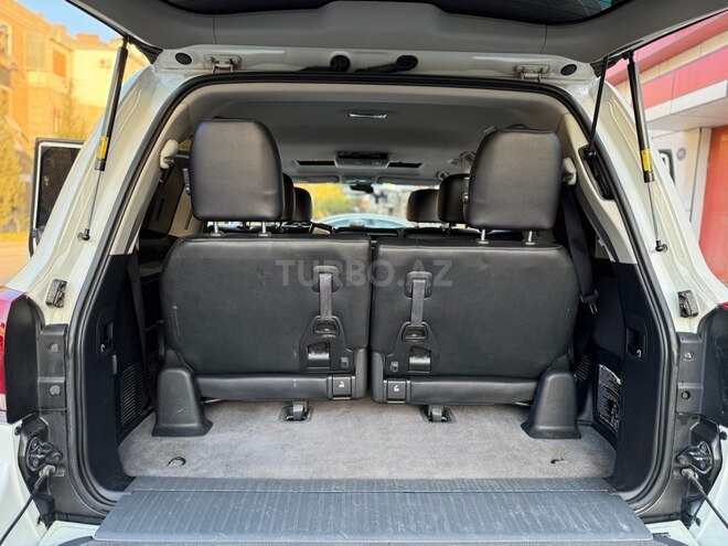Toyota Land Cruiser 2012, 28,600 km - 4.6 l - Bakı