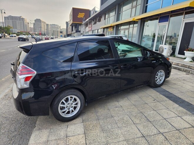 Toyota Prius V 2015, 289,000 km - 1.8 l - Bakı