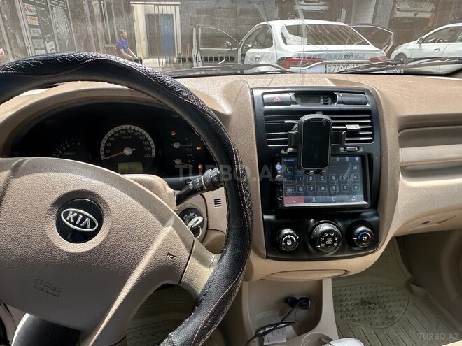 Kia Sportage 2006, 294,000 km - 2.0 l - Bakı