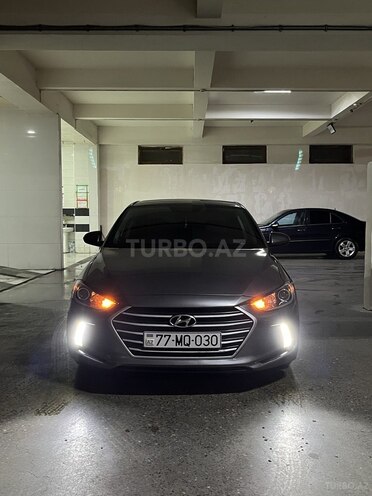 Hyundai Elantra 2018, 116,585 km - 2.0 л - Bakı