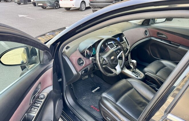 Chevrolet Cruze 2012, 284,536 km - 1.4 l - Bakı