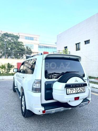 Mitsubishi Pajero 2012, 130,000 km - 3.8 л - Bakı