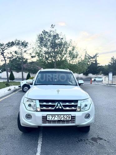 Mitsubishi Pajero 2012, 130,000 km - 3.8 л - Bakı