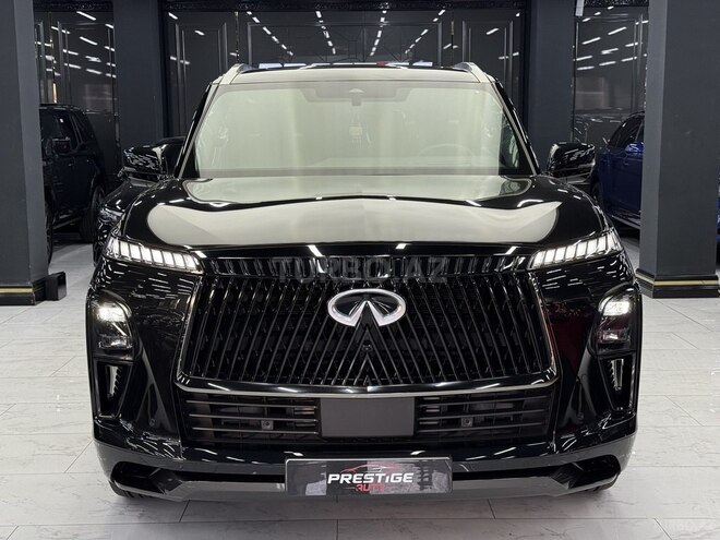 Infiniti QX80-2