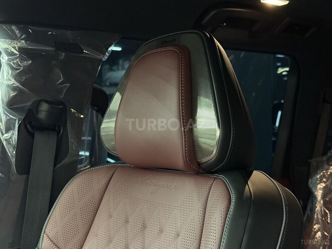 Infiniti QX80-9