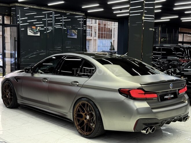 BMW M5-4