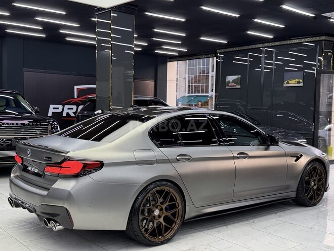 BMW M5-6