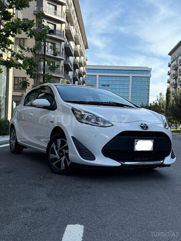 Toyota Aqua 2019, 65,000 km - 1.5 л - Bakı