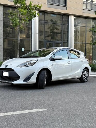 Toyota Aqua 2019, 65,000 km - 1.5 л - Bakı