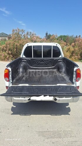 Mitsubishi L200 2011, 245,350 km - 2.5 l - Bakı