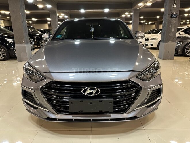 Hyundai Elantra 2018, 108,000 km - 1.6 л - Bakı