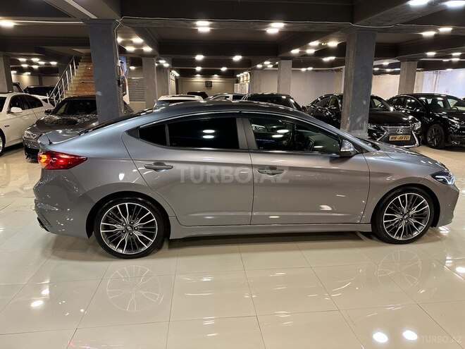 Hyundai Elantra 2018, 108,000 km - 1.6 л - Bakı