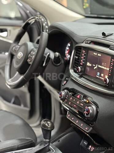 Kia Sorento 2016, 180,000 km - 2.2 l - Sumqayıt