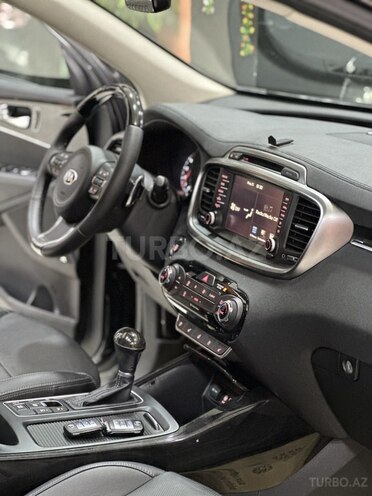 Kia Sorento 2016, 180,000 km - 2.2 l - Sumqayıt