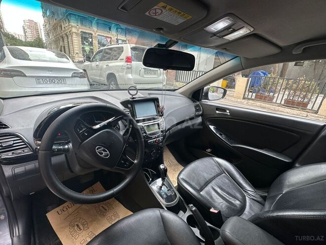 Hyundai Accent 2011, 273,000 km - 1.6 l - Bakı
