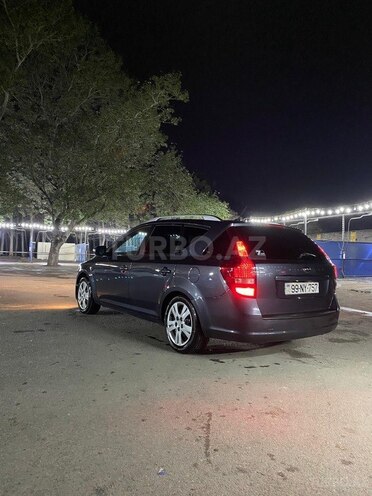 Kia Ceed 2011, 400,000 km - 1.6 l - Bakı