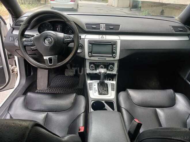 Volkswagen Passat 2010, 228,000 km - 2.0 l - Bakı