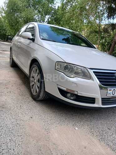 Volkswagen Passat 2010, 228,000 km - 2.0 l - Bakı