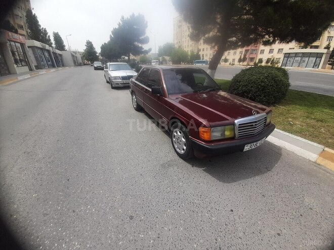 Mercedes 190 1992, 396,000 km - 1.8 l - Sumqayıt