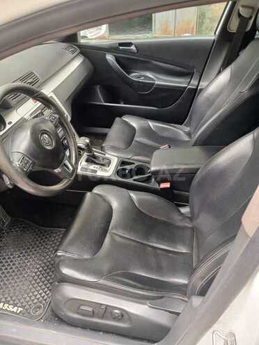 Volkswagen Passat 2010, 228,000 km - 2.0 l - Bakı