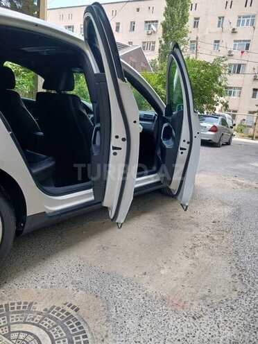 Volkswagen Passat 2010, 228,000 km - 2.0 l - Bakı