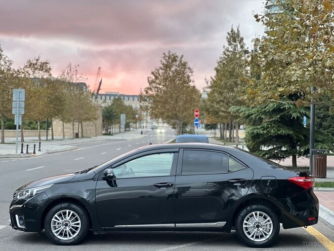 Toyota Corolla 2014, 176,000 km - 1.6 l - Bakı