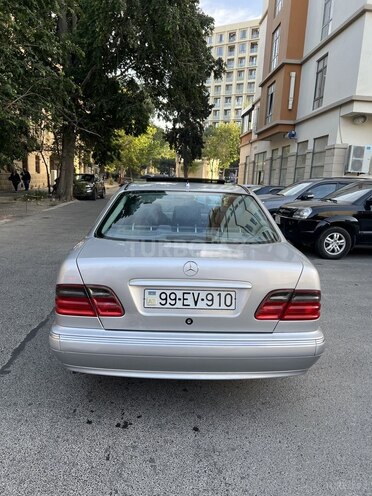 Mercedes E 280 2000, 490,000 km - 2.8 l - Bakı