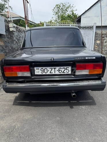 LADA (VAZ) 2107 2010, 78,000 km - 1.6 l - Qax