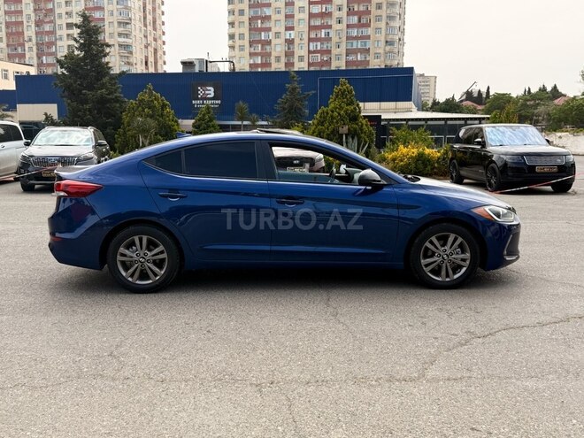 Hyundai Elantra 2018, 154,497 km - 2.0 l - Bakı