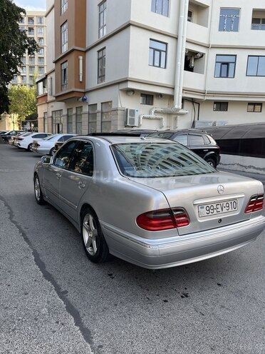 Mercedes E 280 2000, 490,000 km - 2.8 l - Bakı