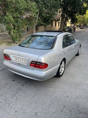 Mercedes E 280 2000, 490,000 km - 2.8 l - Bakı