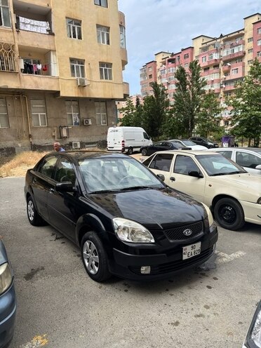 Kia Rio 2008, 418,000 km - 1.4 л - Bakı