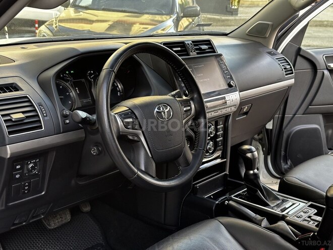 Toyota Land Cruiser Prado 2021, 62,000 km - 2.8 l - Bakı