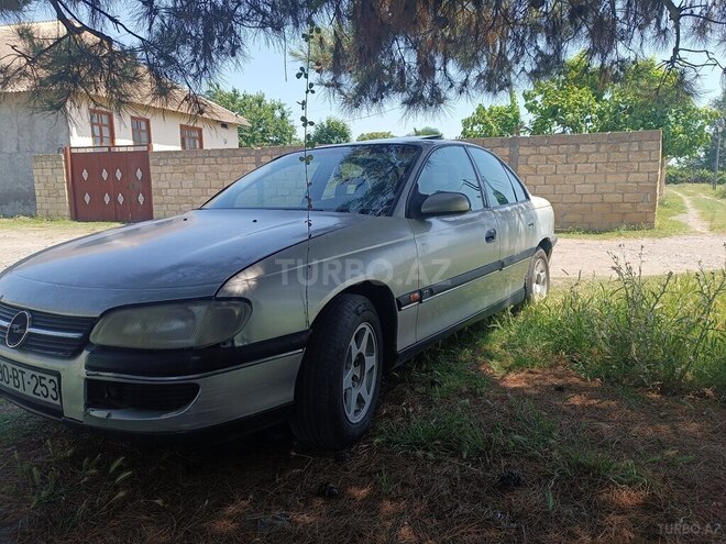 Opel Omega 1996, 300,000 km - 2.0 l - Bakı