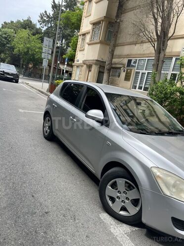 Kia Ceed 2007, 327,000 km - 1.6 l - Bakı