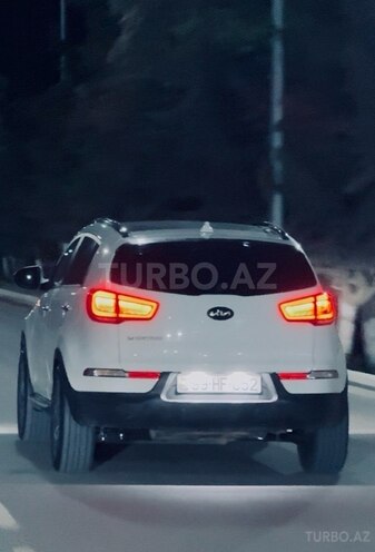 Kia Sportage 2014, 240,000 km - 2.4 л - Bakı