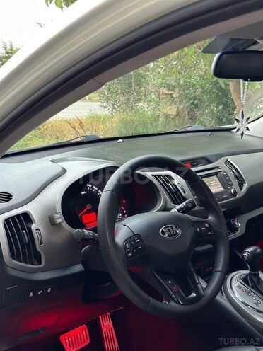 Kia Sportage 2014, 240,000 km - 2.4 л - Bakı