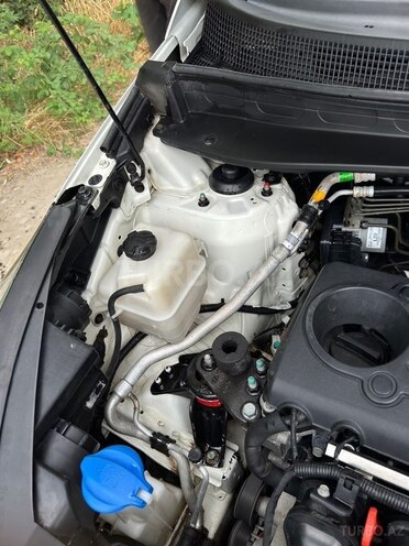 Kia Sportage 2014, 240,000 km - 2.4 л - Bakı