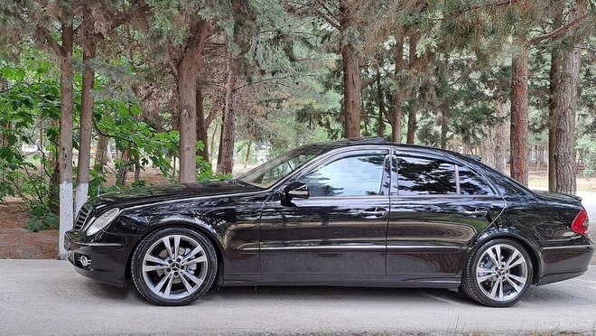 Mercedes E 220 d 2007, 423,563 km - 2.2 l - Bakı